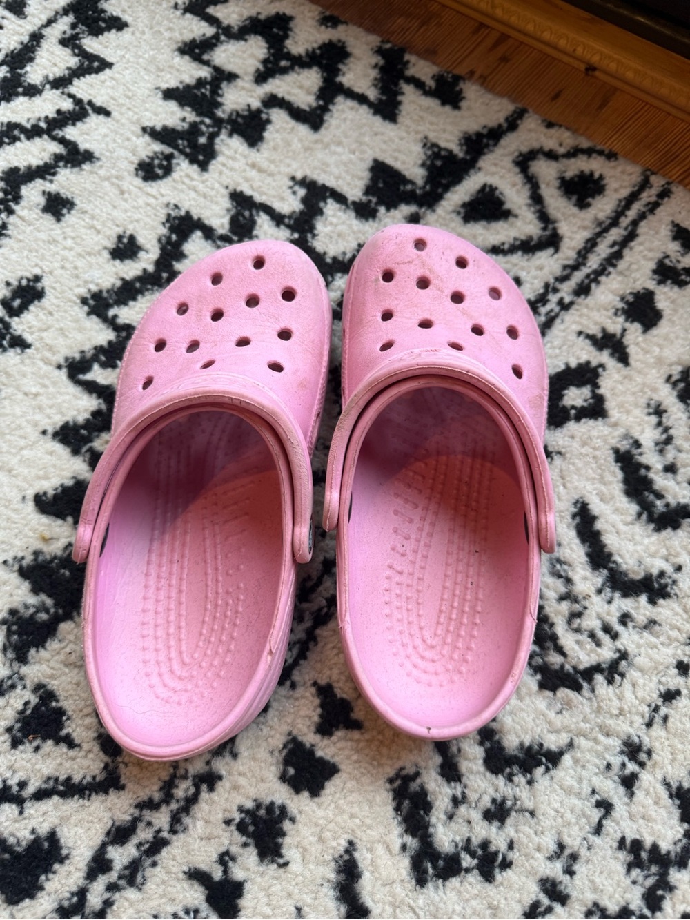 Womens Classic Comfort Clogs - Pink